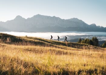 San Vigilio/San Martin – Dolomites, la montagna “apre” già in primavera: attività da non perdere