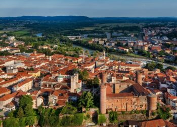 Weekend (quasi estivo) a Ivrea, tra storia millenaria, Unesco e qualità della vita