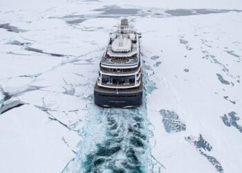 Un Viaggio straordinario tra ghiacci, silenzio e meraviglia