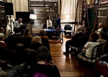 Elena Borravicchio fa il suo esordio al Salone del Libro di Torino con "Guardandoti ballare"