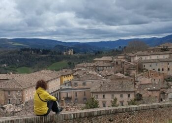 Trek e City: Urbino e Dintorni - Un Weekend tra Storia, Natura e Tradizione