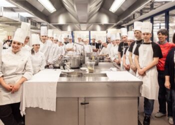 Bressanone, dove il futuro è a km 0: così agricoltori e chef coltivano insieme la sostenibilità