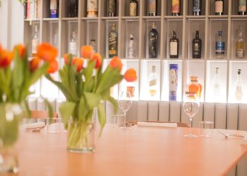 Confine Pizza e Cantina: ricerca, arte, innovazione e qualità nel regno di Francesco Capece e Mario Ventura