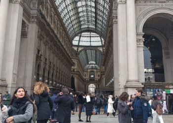 Window shopping en la galeria Vittorio Emanuele