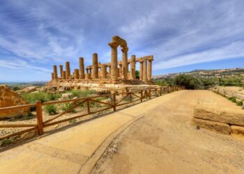 Mandorlo in Fiore: viaggio in Sicilia