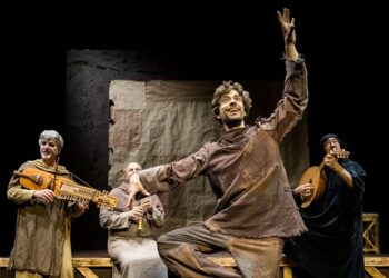 Fra’ - San Francesco, la superstar del Medioevo: Giovanni Scifoni è il santo geniale e visionario