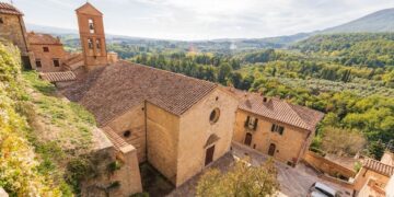 Cetona, un viaggio nel gusto tra tradizioni e borghi medievali