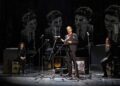 Gaber - Mi fa male il mondo: Neri Marcorè in scena al Carcano di Milano