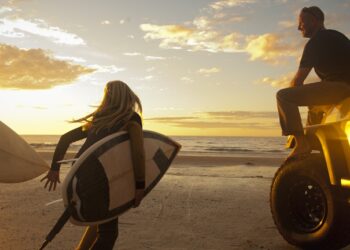 Oltre l’onda: il nuovo volto del surf americano tra natura e sostenibilità