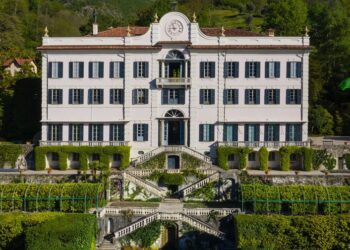 Villa Carlotta: fioriture spettacolari, mostre, eventi culturali, attività didattiche e musica sul Lago di Como