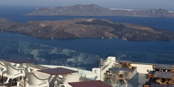 Santo Wines: vini d’eccellenza con vista sulla Caldera