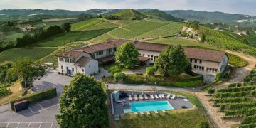 Langhe e Monferrato: l'estate glamour tra vigne e stelle