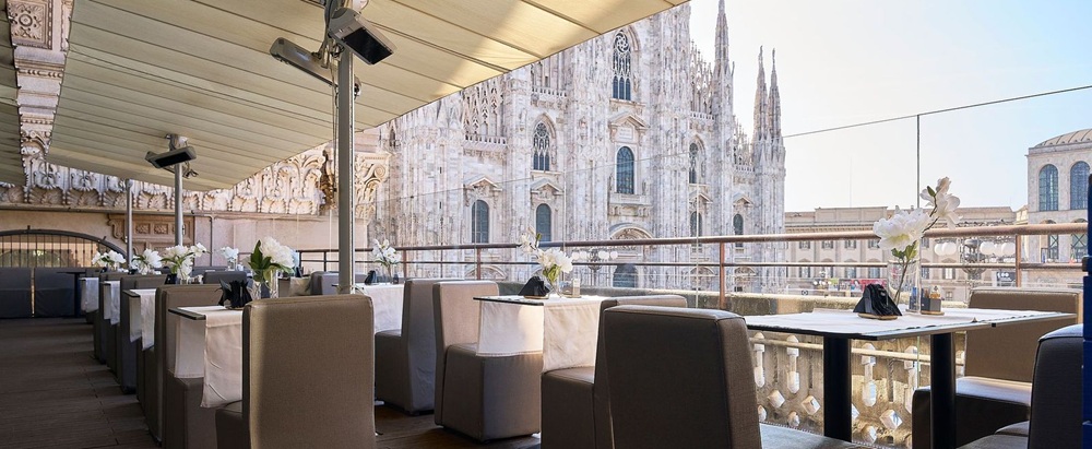Terrazza Duomo 21: estate milanese con vista