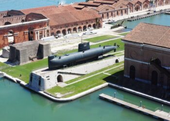 Frecciarossa e MUNAV: il viaggio a Venezia continua sul mare