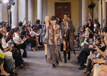 Zifei Wang, collezione Limina of Transition