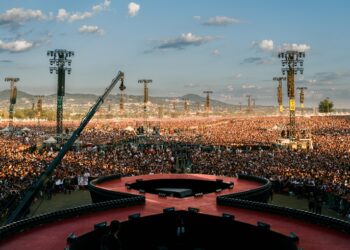 Il concerto record di Ultimo arriva al cinema