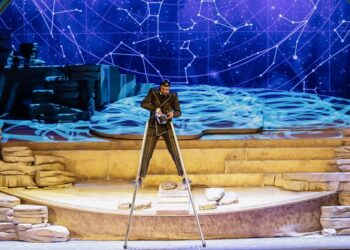 Tutti gli adulti sono stati bambini: il Piccolo Principe in scena al Carcano