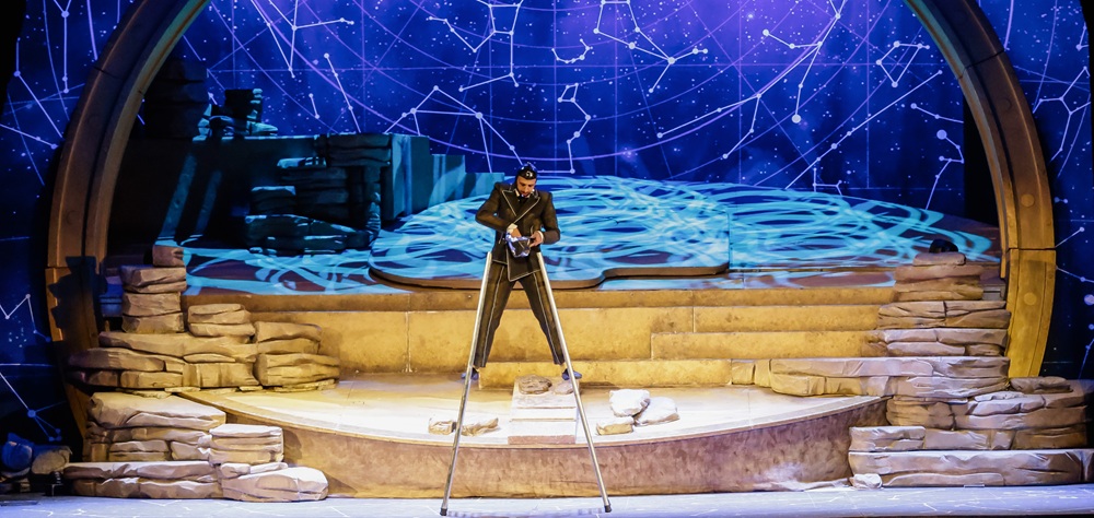 Tutti gli adulti sono stati bambini: il Piccolo Principe in scena al Carcano