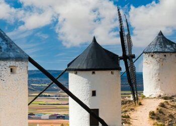 La Mancia in un giorno: viaggio tra mulini e cultura